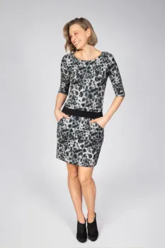 kurzes Winter-Kleid